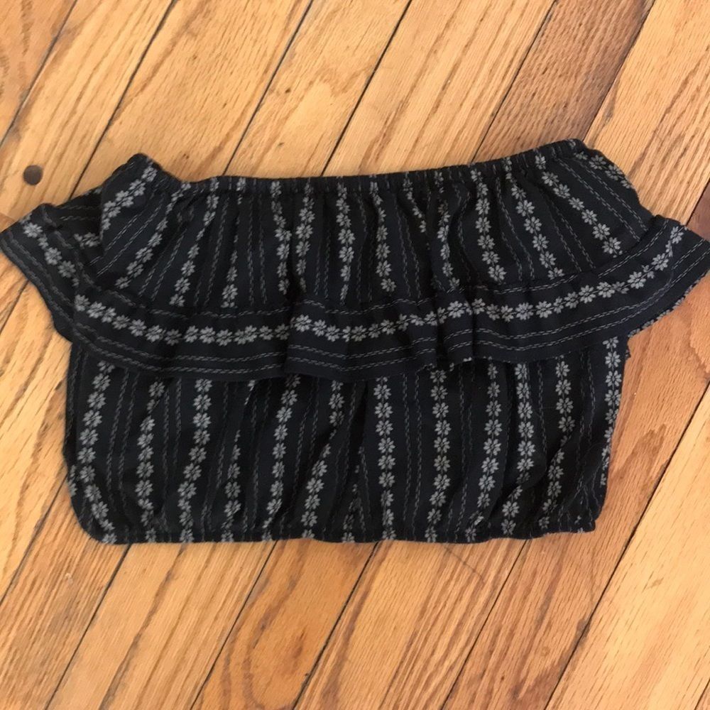 🌻3/$15 American Eagle 🦅 crop top - Picture 2 of 3